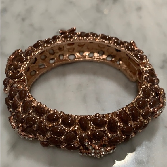 Rose gold and burgundy starfish bracelet - Picture 3 of 6